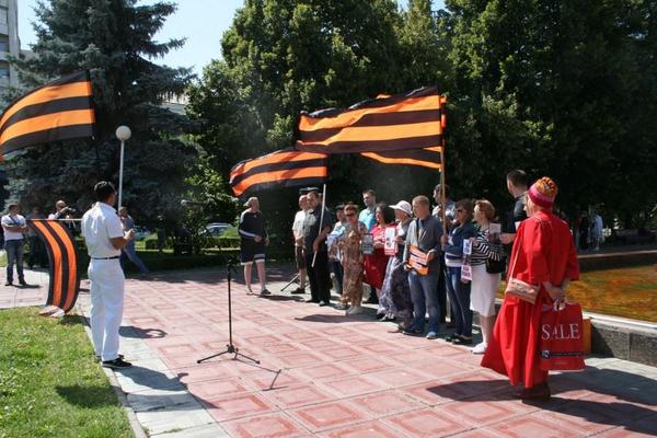 Men go to war for DNR from Samara, Russia