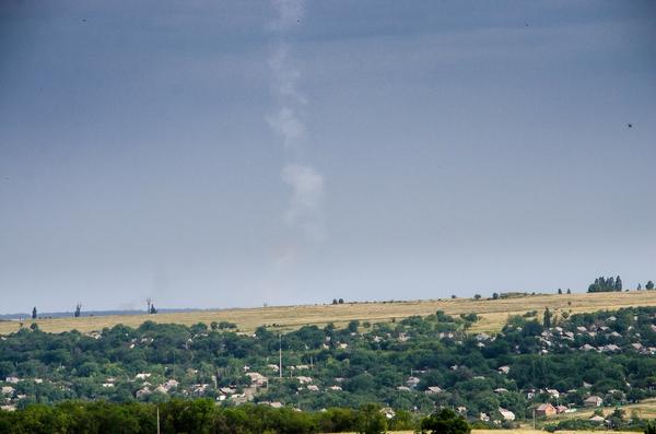 Picture of trace of missile that striked Malaysian Airlines Boeing-777 #MH17