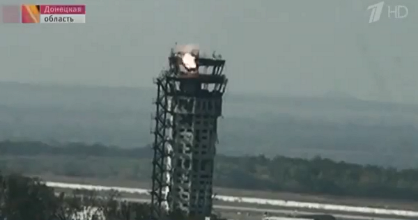 The #Donetsk #airport tower takes another direct Russian artillery hit