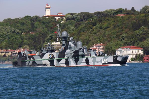 Project 1239 Bora class (@NATO: Dergach) hoverborne guided missile corvette, Samum 616 transited southbound Bosphorus  