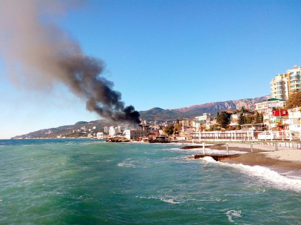 In Occupied Yalta there was a fire on a passenger boat