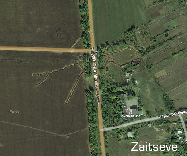 Hol'mivs'kyi. Yet another school-human shield for Russian militants. Just like in Zaitseve. 