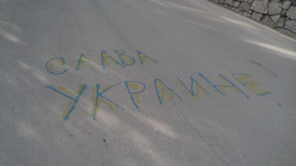 New signs of resistance to Russian occupation in Yalta, occupied Crimea