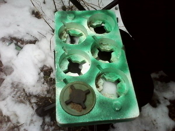 Anti-personnel landmine PMN at Donbass. Ukraine destroyed last such mines 10 years ago