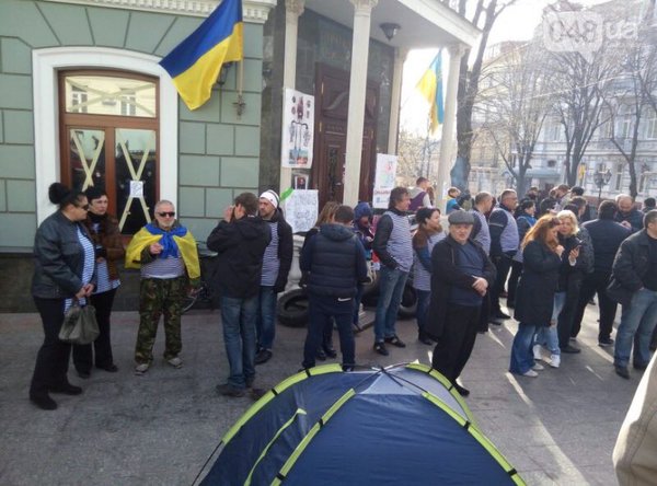 Protesters blocked Prosecutor's office in Odessa