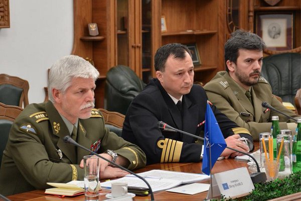 Czech General Pavel Chairman of the NATO Military Committee meets w/ Ukr general staff today 