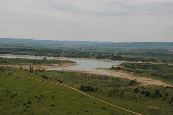 Water reservoirs of Crimea almost empty
