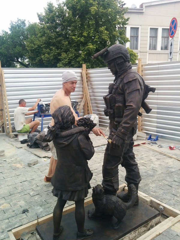 New monument to Russian soldiers in occupied Simferopol