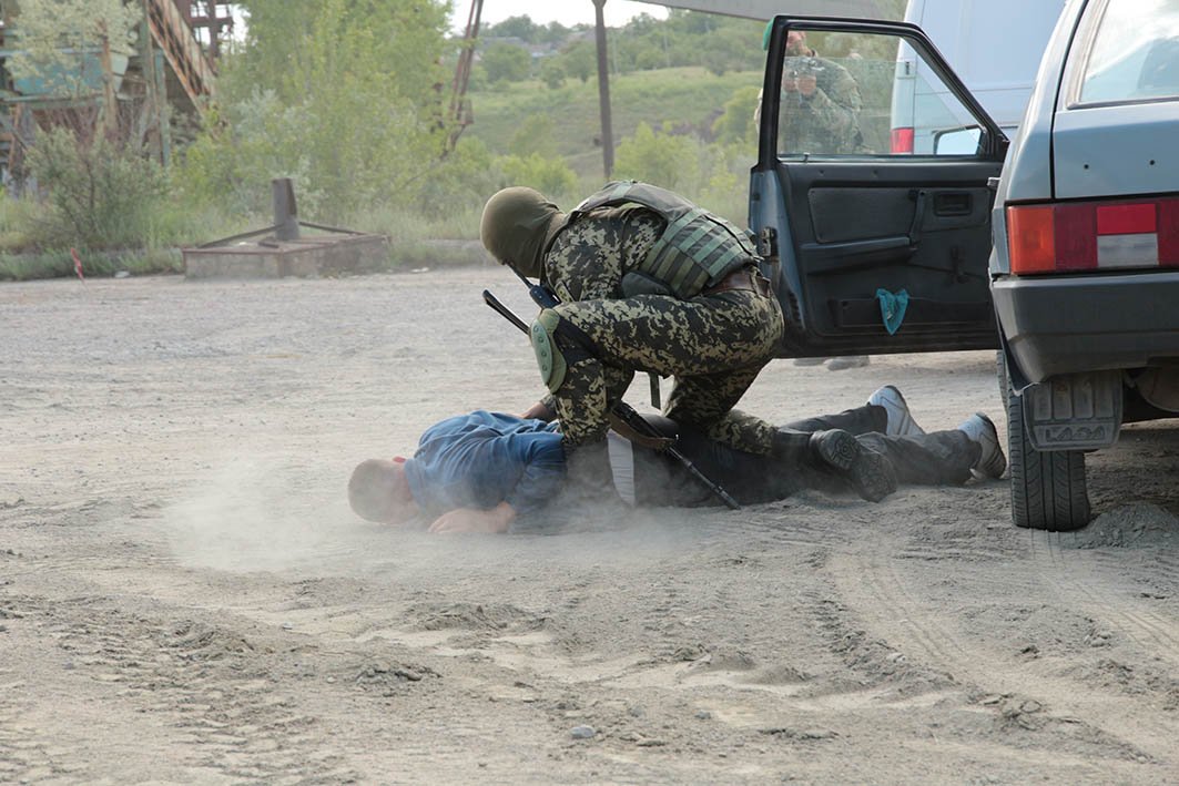 Border guards and marines drills in Mariupol