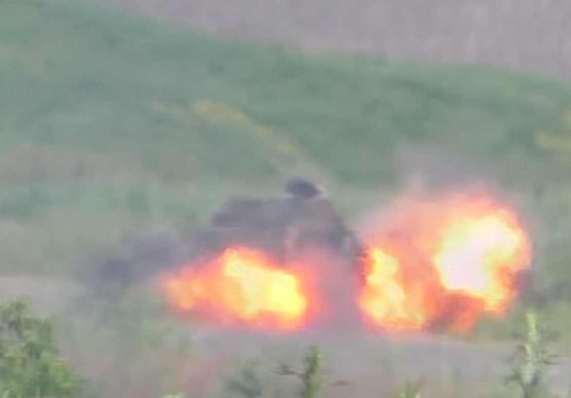 Russian forces destroy Ukrainian army BMP-2 near Pisky  