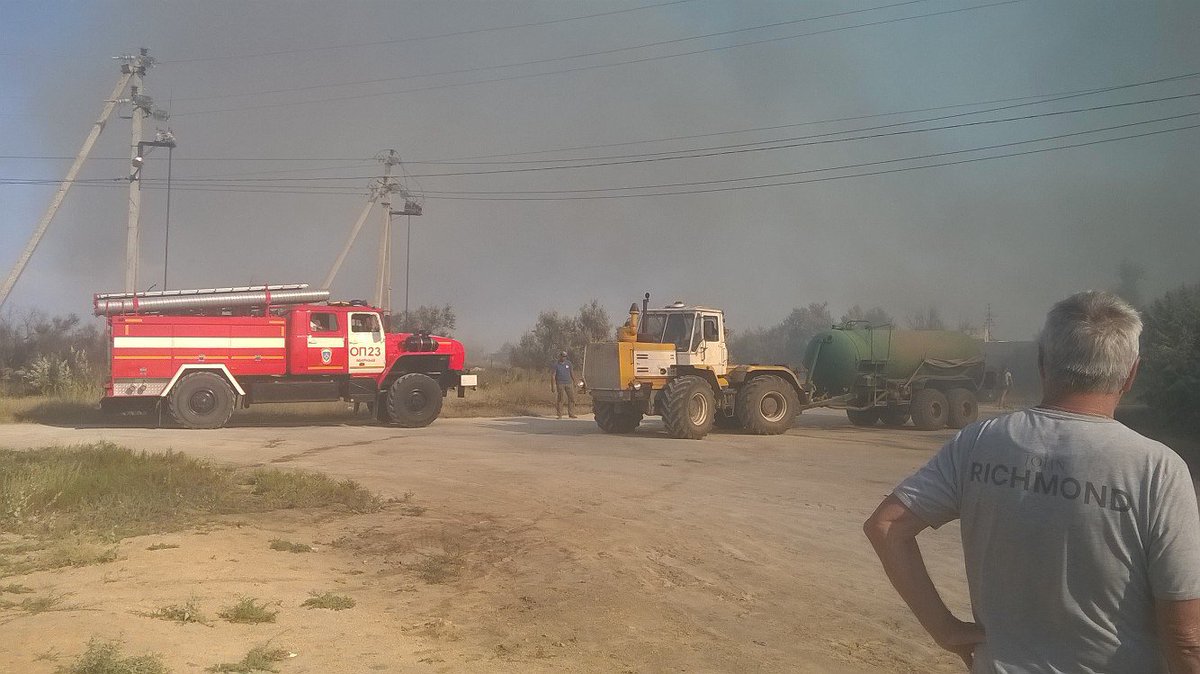 Heavy fire at Kazantip beach in Crimea