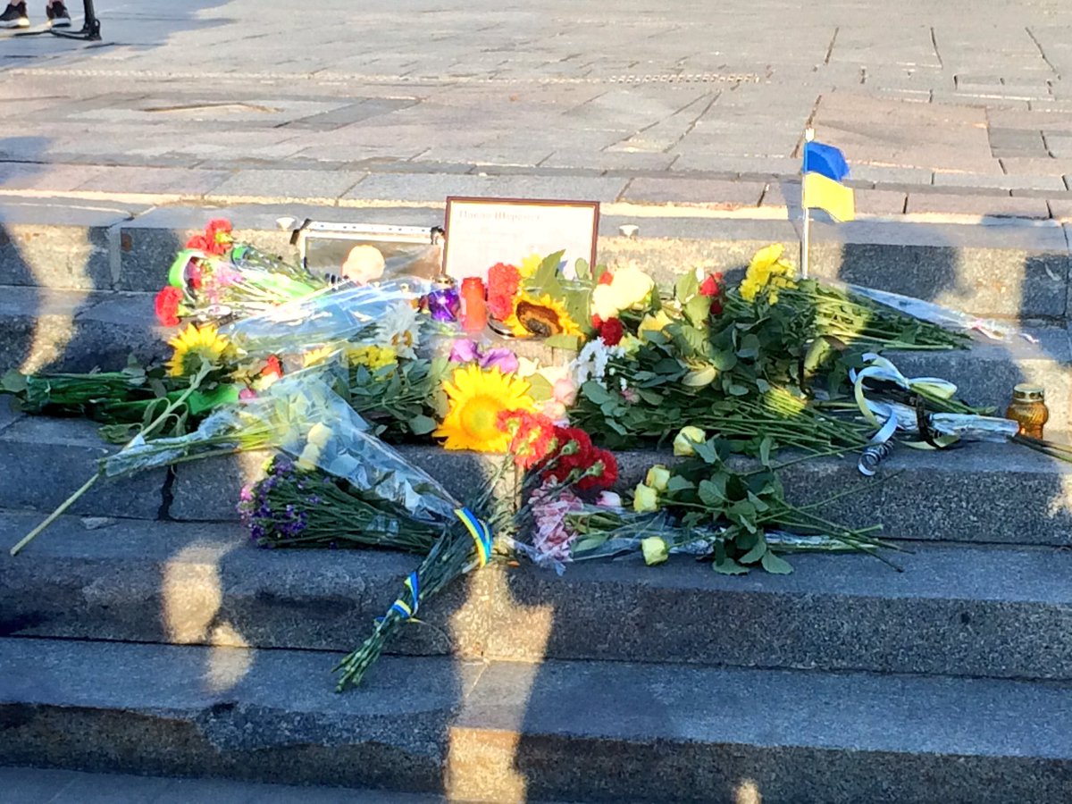 Ukraine and Belarus flags in memory of Pavel Sheremet on Maidan this evening  