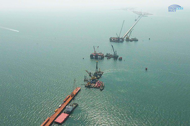 Construction of Kerch Bridge ongoing