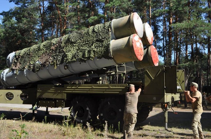 Ukraine deploys S-300 air defense systems into Kherson and Mykolaiv regions