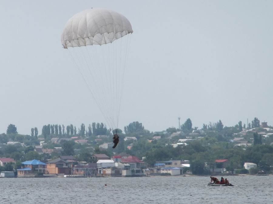 ATO spox: In Mykolayiv region, UA Airborne troops performed parachute training jumps from helicopters into water  