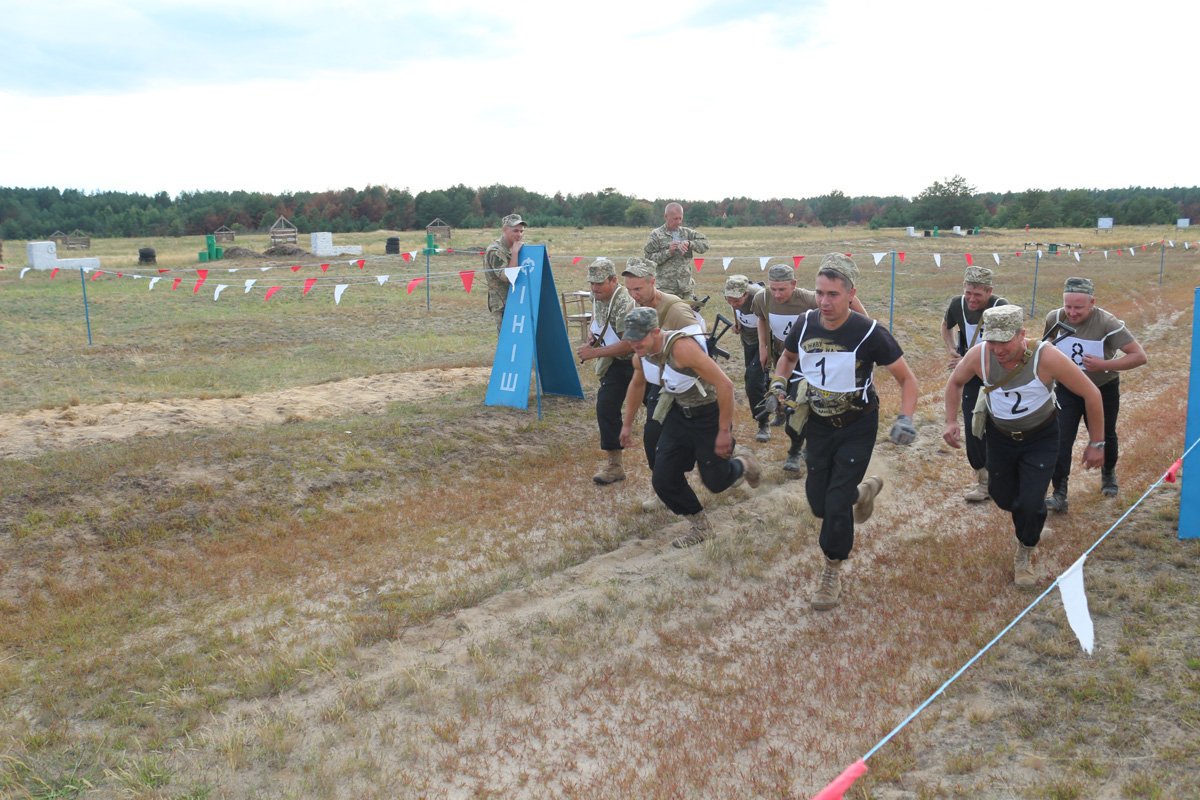 Col. Motuzyanyk: In Chernihiv region, UA tankmen compete on which armor section is the best  