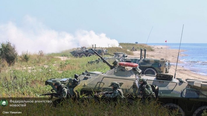 Russian forces boost combat readiness and start live exercises in the south coast of Donbass