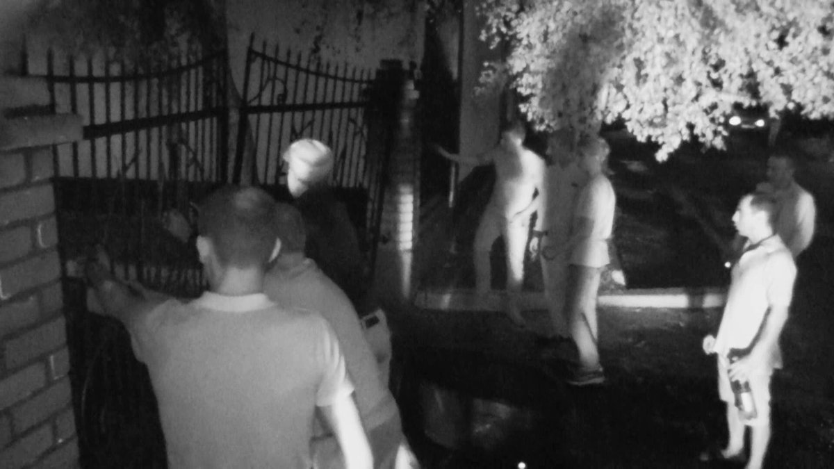 Riots in Krive Ozero after police killed local citizen