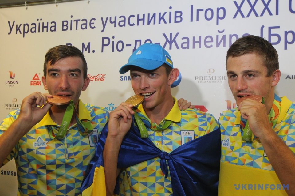 The victors of the Olympic games returned home