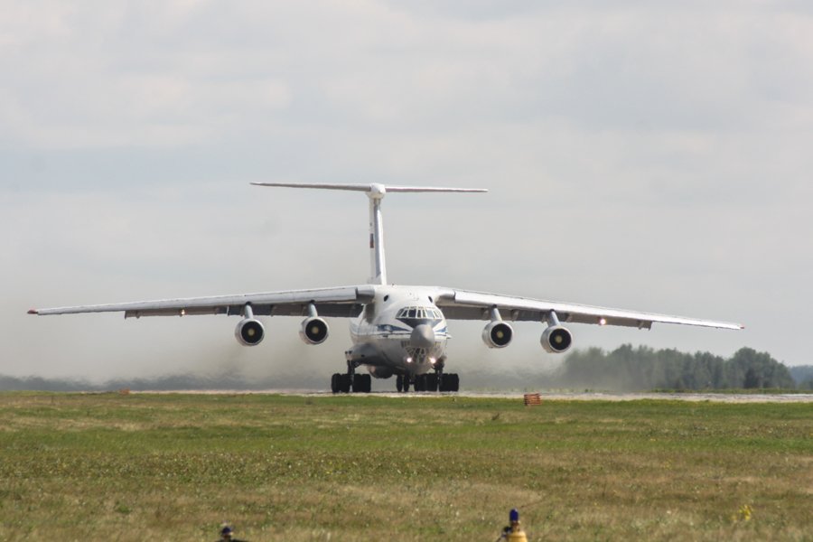 Russian Mindef: Military aviation redeploying troops to Southern Military district