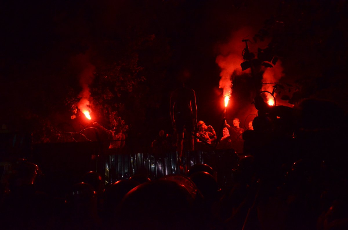 Activists of the civil corps of Azov and the locals went to the site on Svyatoshinsky lane 