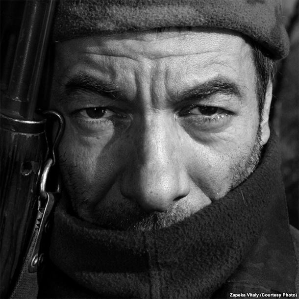 Vitaly Zapeka made a series of photos about life on the frontline