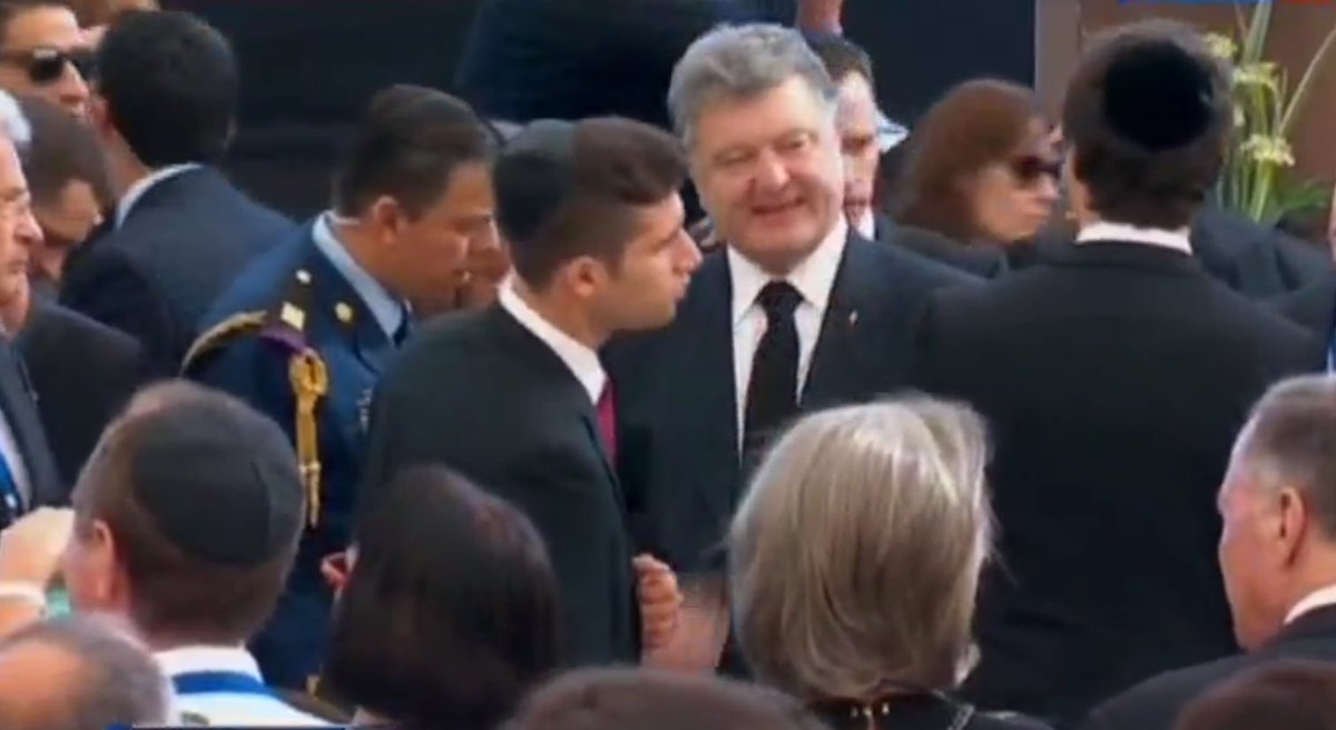 Poroshenko, Obama, Hollande at Peres funeral 