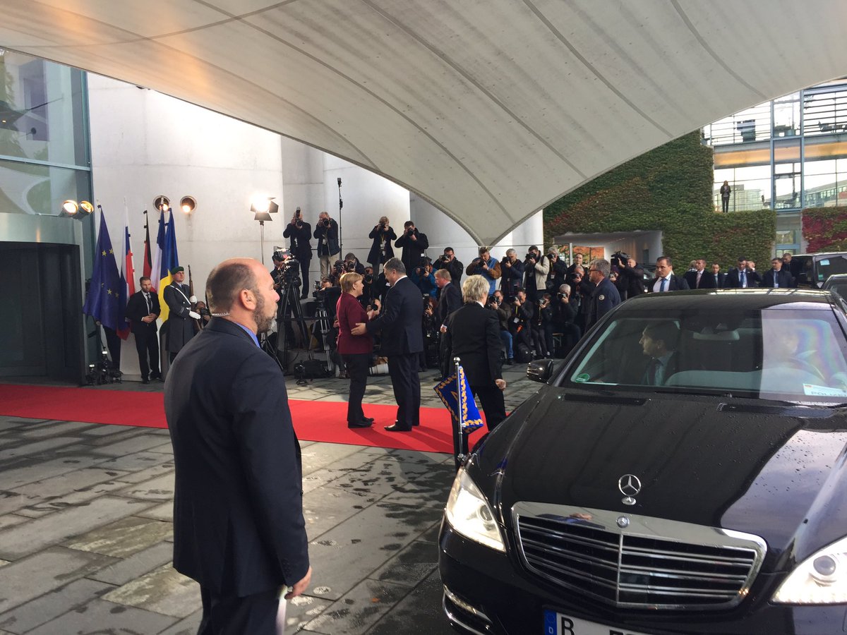 President Poroshenko arrived to Berlin for talks