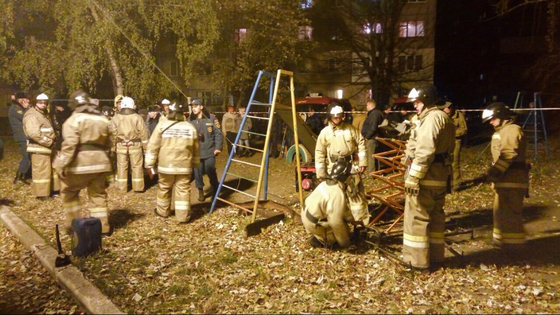2 killed in Makiivka as civil house was hit