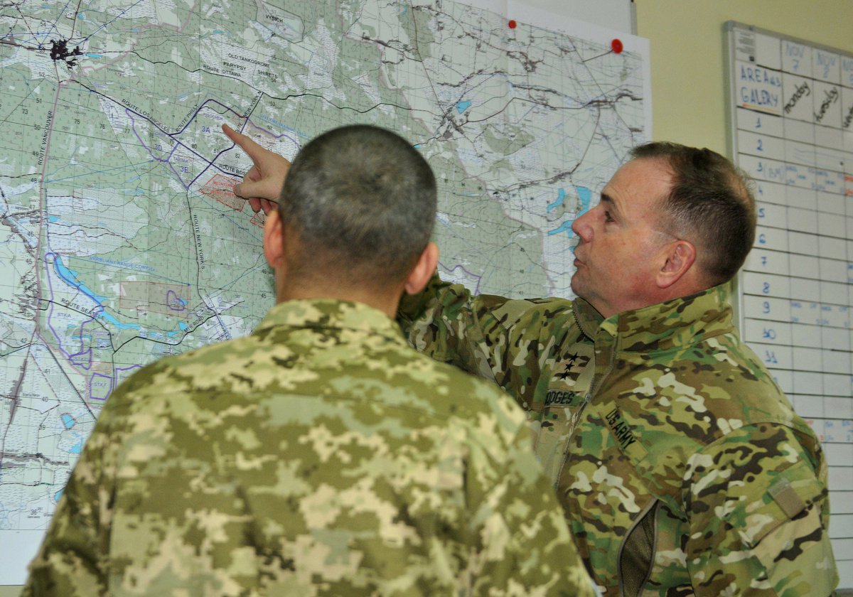 LetGen Ben Hodges in Ukraine on Nov 5