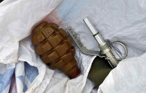 ATO spokesperson: At the checkpoint near Vonovakha, UA police confiscated a hand grenade  and  ammo from a car heading from occupied territories  
