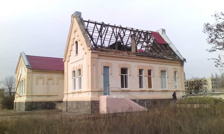 Consequences of Russian attacks today in Krasnohorivka, West to Donetsk