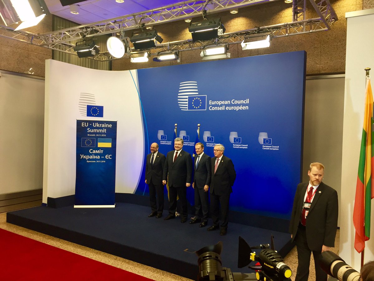 EU Ukraine summit has just kicked off in Brussels with @eucopresident @MartinSchulz @poroshenko in attendance 