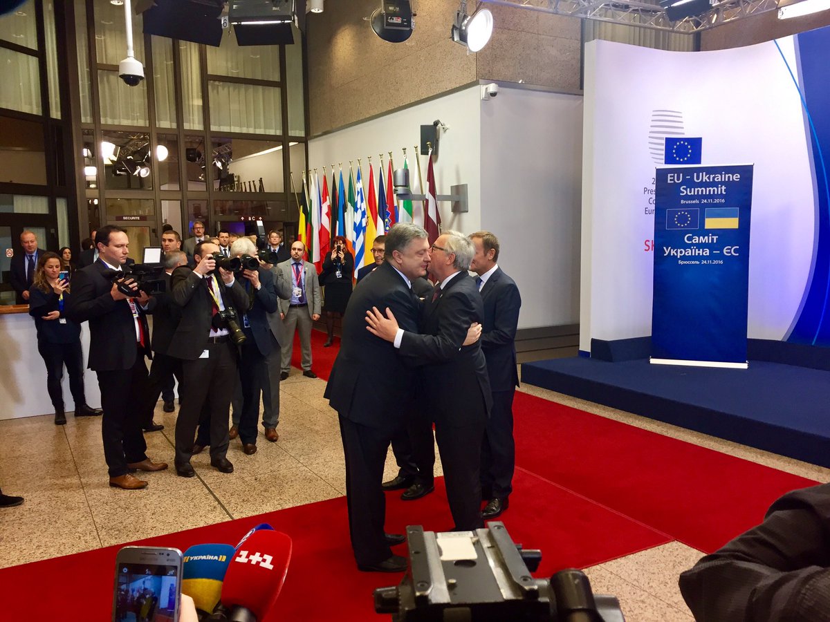 EU Ukraine summit has just kicked off in Brussels with @eucopresident @MartinSchulz @poroshenko in attendance 