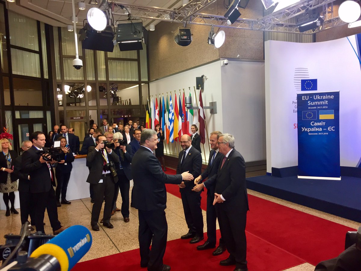 EU Ukraine summit has just kicked off in Brussels with @eucopresident @MartinSchulz @poroshenko in attendance 