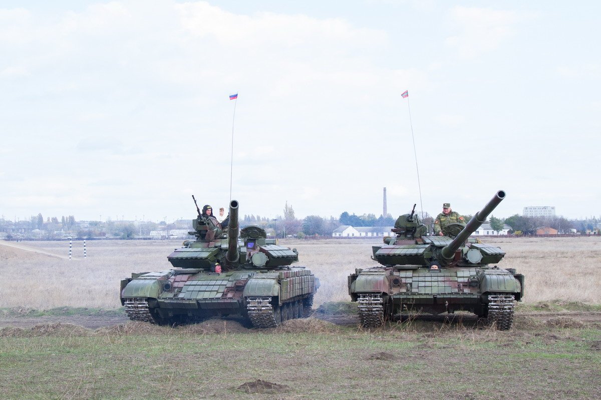 Transnistrian T-64BVs at Tiraspol airbase.  