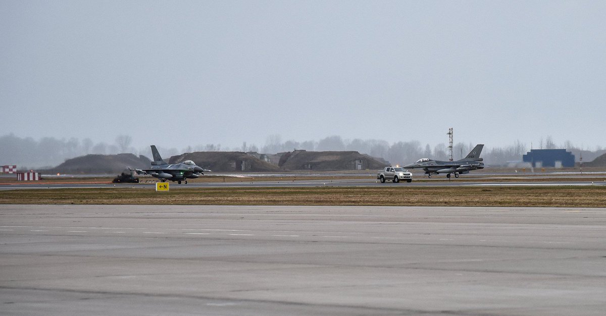 4x Royal Netherlands Air Force F-16s have landed at Šiauliai Air Base ...