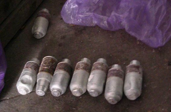 ATO spox: In Sloviansk district Donetsk region, UA policemen confiscated 8 charges for UBGL from a local  