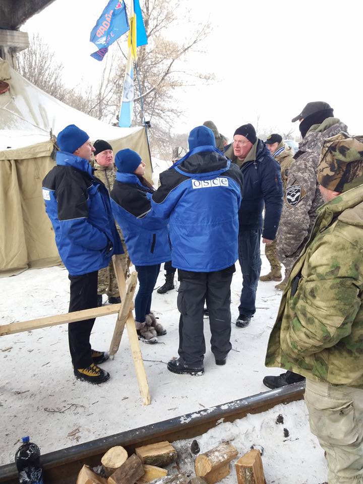 OSCE came to Donbas blockade place and saying that military on other side of frontline suffers too