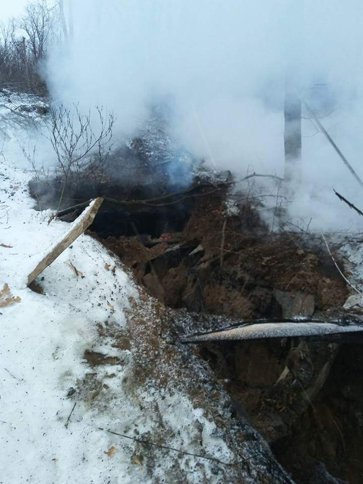 صواريخ غراد تضرب مواقع الكتيبة 72 الأوكرانية و لكن لم تنفجر