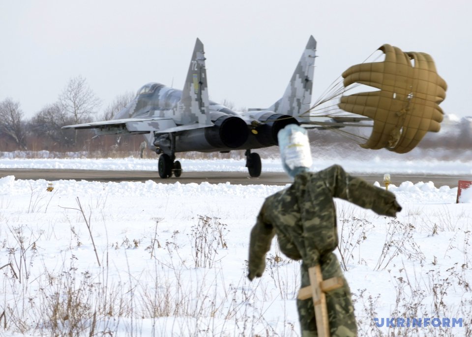 Training of Ukrainian pilots in Ivano-Frankivsk region