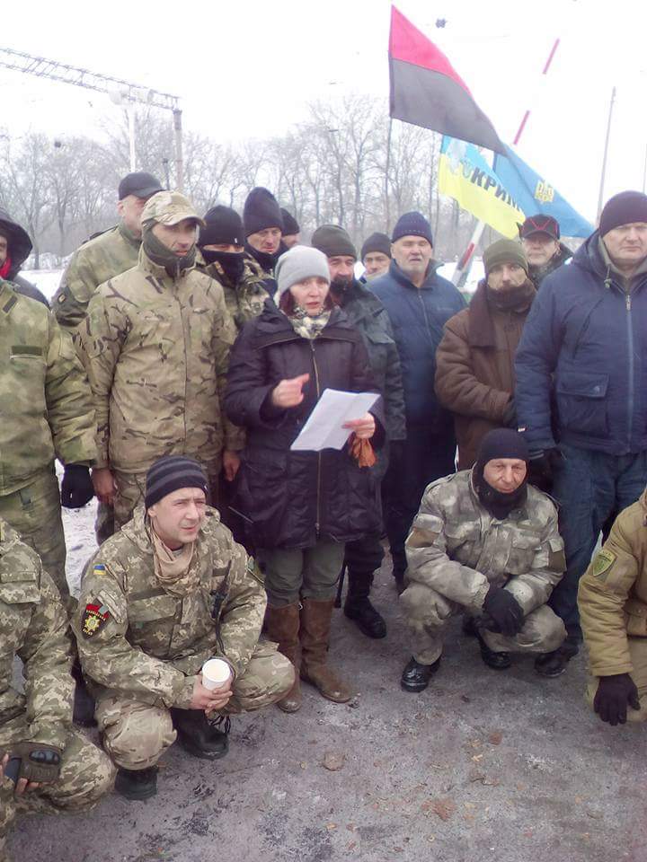 New blockade checkpoint opened at Donbas, activists protesting against trade with occupied territories