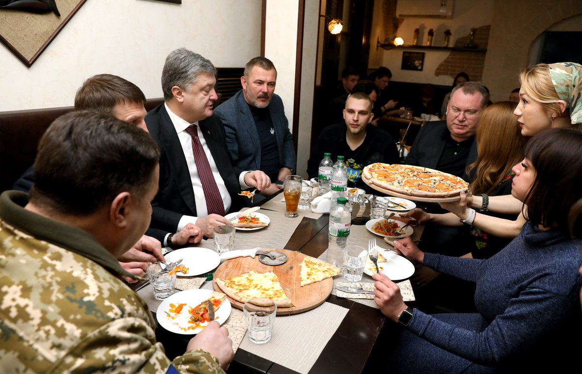 President Poroshenko in Pizza Veterano in Dnipro city