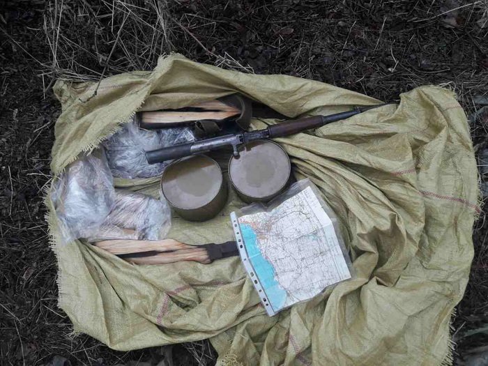 SBU found in the area ATO a cache of grenades and ammunition 