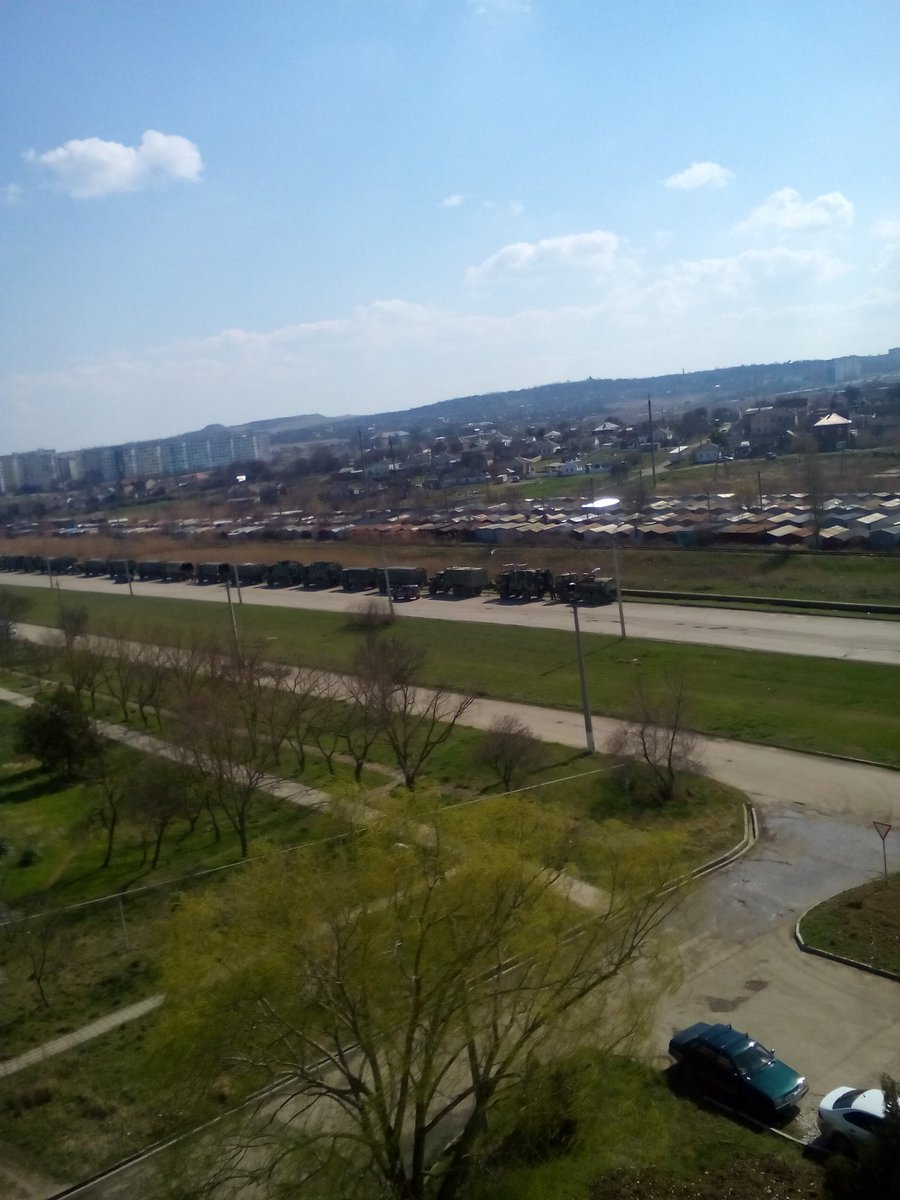 Large military convoy in Kerch