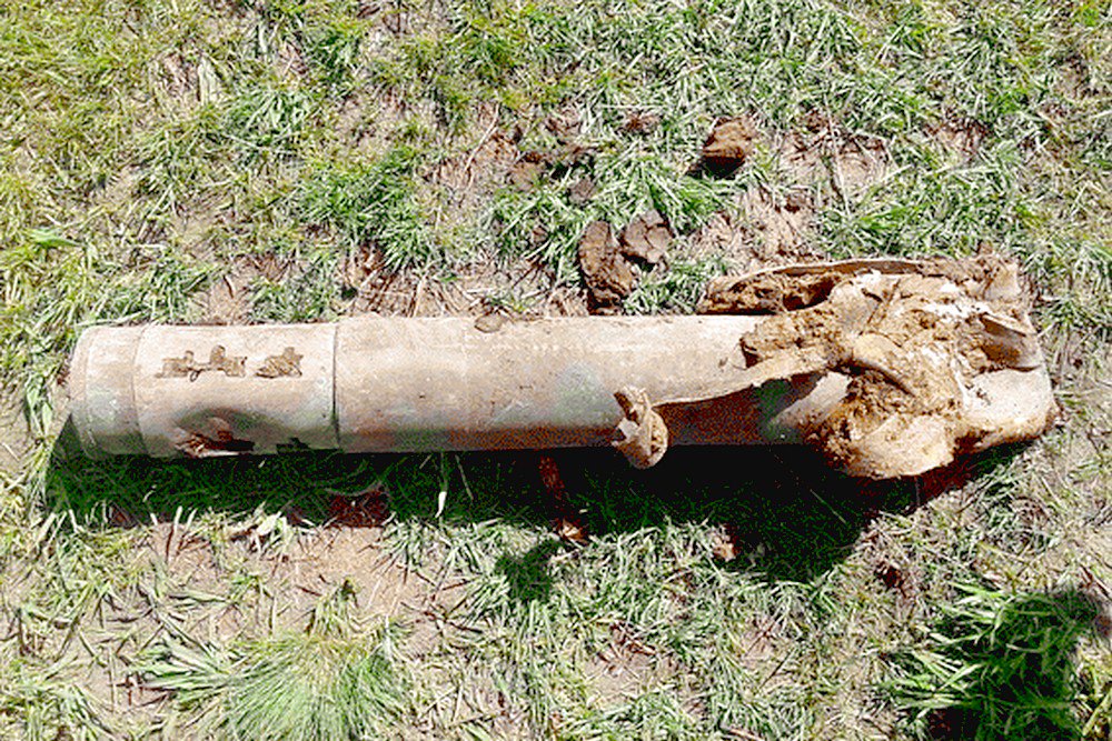 Popasna: Apr28 ~22:00 VRZ cemetery was shelled with Grad MLRS, 21 graves ruined  