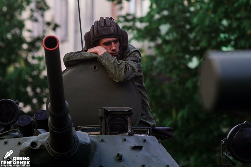 BM-21 MLRS Grad at parade rehearsal today in Donetsk