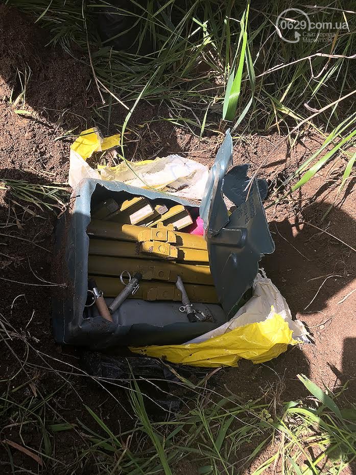 Police seized explosives cache in Mariupol