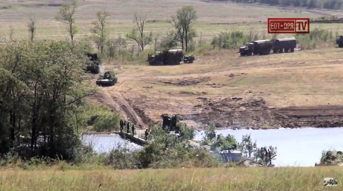 Geolocation: Russian forces in occupied Donetsk Ukraine, practice amphibious warfare. Location near border 