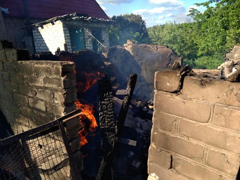 Property damage in Avdiivka after today's shelling